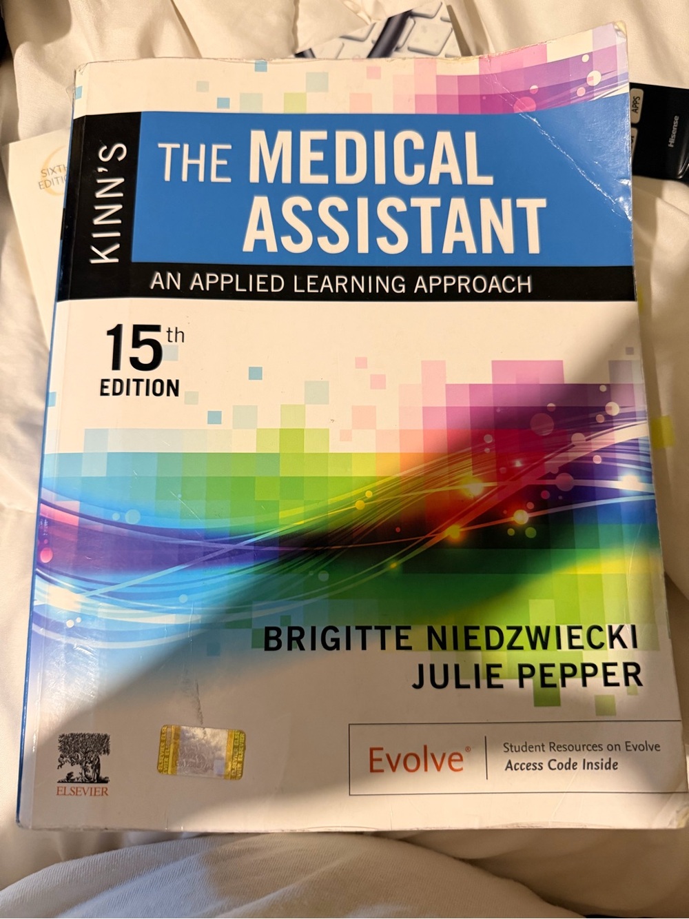 Kinn's The Medical Assistant 15th Edition Textbook - White/Blue/Multicolor